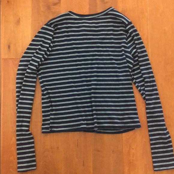 Hollister Striped Crop T-Shirt - Picture 4 of 4